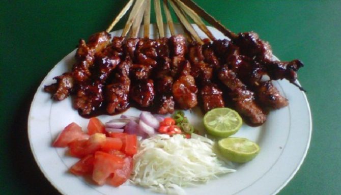 Sate Kambing Bu Hj Bejo Khas Kota Solo