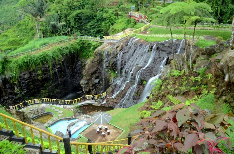 Wisata Alam Baturaden Purwokerto